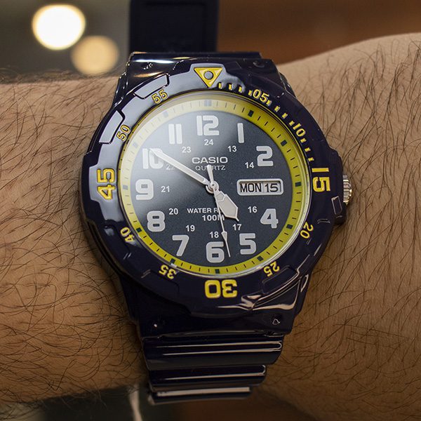 خرید ساعت مچی کاسیو مردانه مدل MRW-200HC-2B